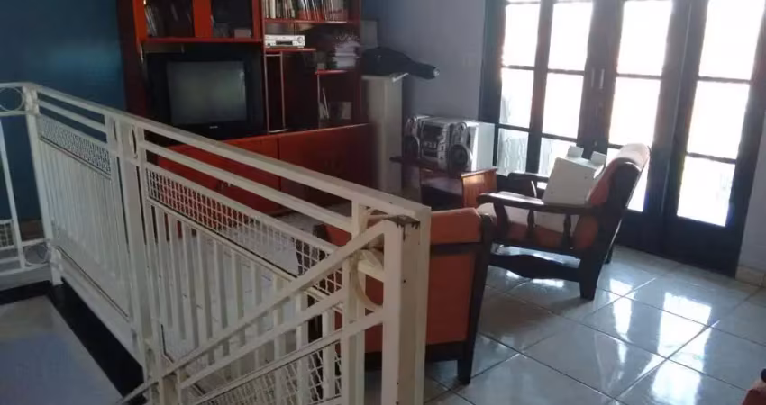 Cód:3rca4067 - casa assobradada com 04 dormitórios - (01 suíte), 200m² à venda em jardim santa rita de cássia, hortolândia, sp