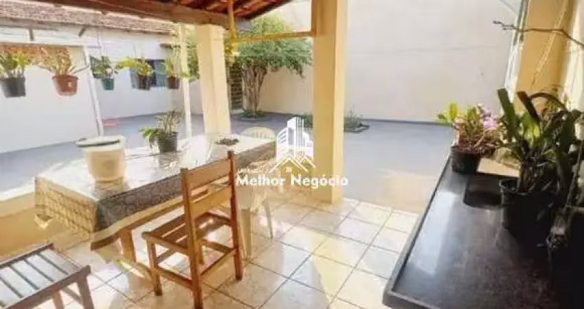 Casa à venda com 03 quartos e 1 suíte no bairro vila mathiesen em americana (possui edícula)