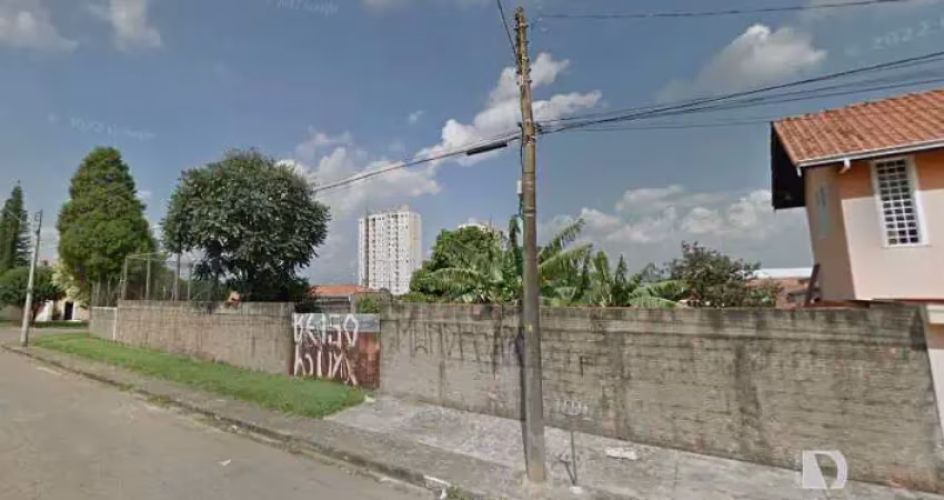 Terreno à venda no Jardim Esmeralda, Limeira 
