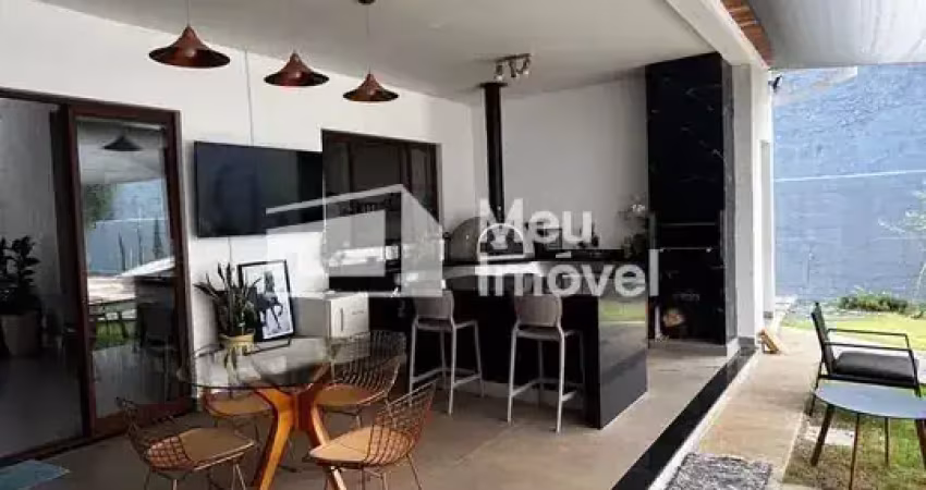 Aluguel casa térrea 4 suítes com piscina e quadra parcilamente mobiliada - condomínio residencial mirante do vale - jacareí