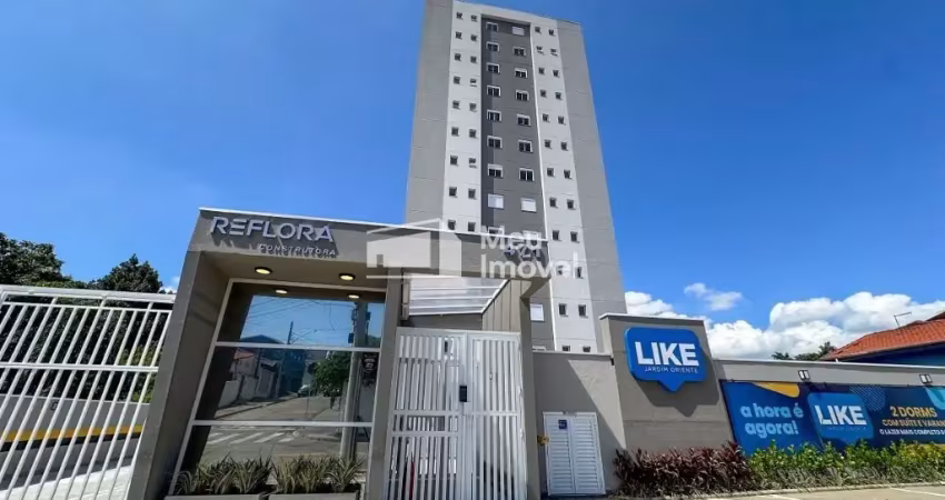 Aluguel rápido! apto 2 dormitórios c/ sacada – condomínio like sjc