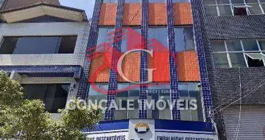Prédio comercial no pari com 414m2, divididos em 5 pavimentos.