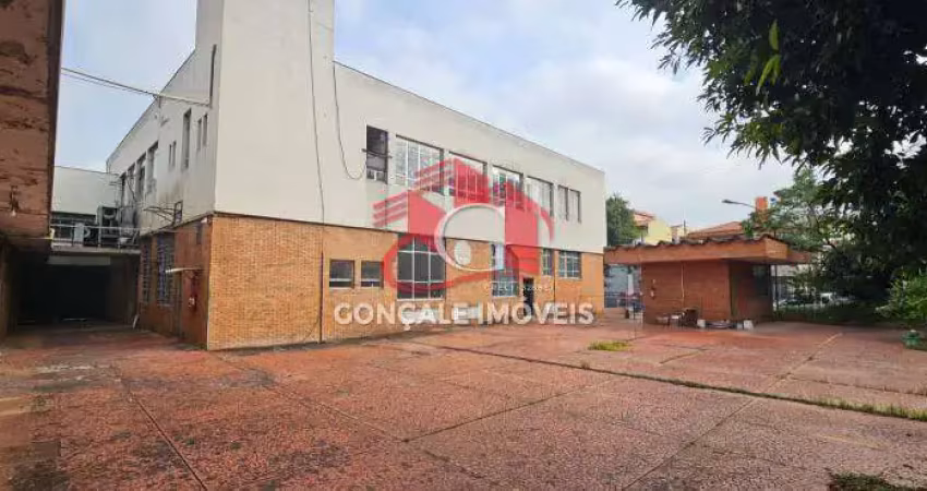 Terreno à venda na vila guilherme - 1.910 m² de construção e 2591m2 de terreno