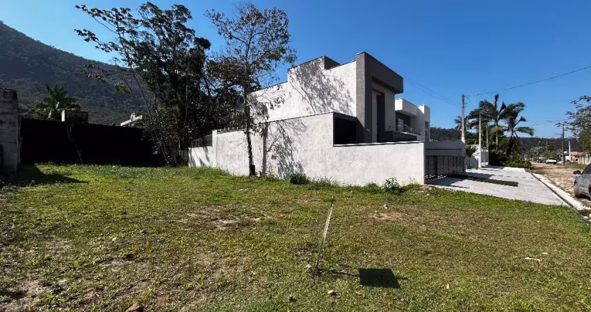 Terreno no condomínio mar verde – 384m² pronto para construir – caraguatatuba/sp