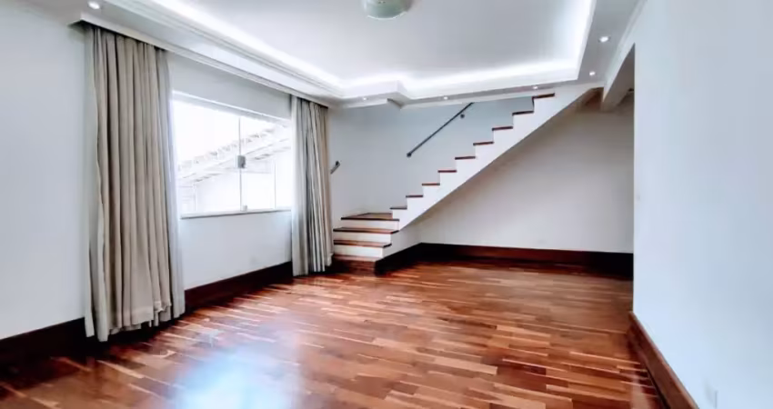 Casa a venda na vila rosália em guarulhos com 4 quartos, 2 suítes, 3 vagas e quintal com churrasqueira