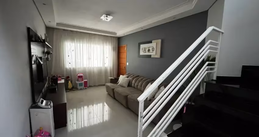 Casa a venda no jardim bela vista em guarulhos com 3 quartos, 4 vagas de garagem e quintal com churrasqueira