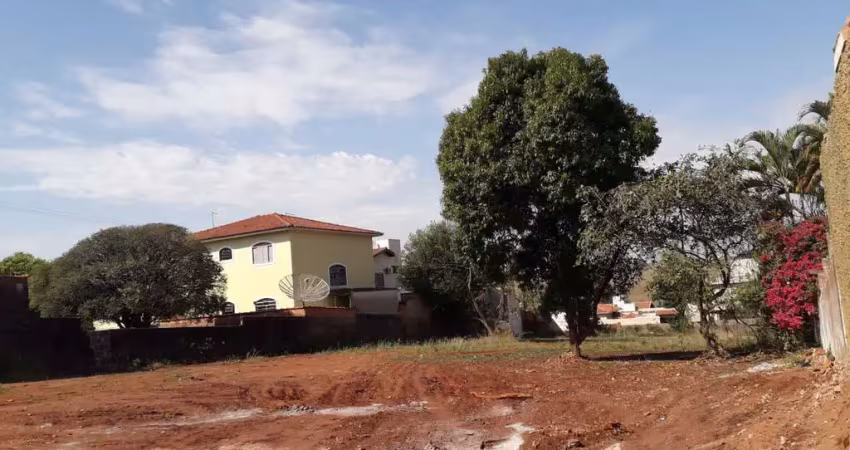 Terreno à venda no Centro, Brotas 