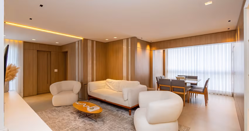 Linda cobertura no cabral - 238 m2 priv. - 3 suítes - 3 vagas - piscina privativa