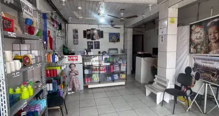 Ponto comercial à venda na Rua Abílio José de Matos, Camarão, São Gonçalo