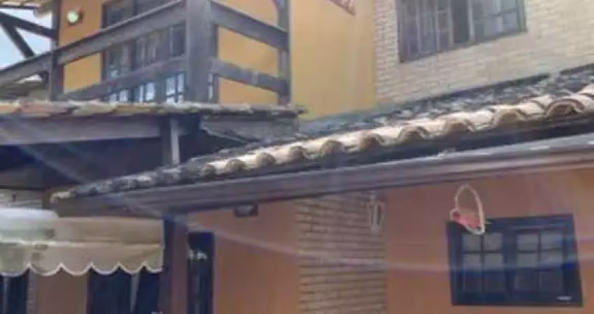 Casa com 4 quartos à venda na Rodovia Amaral Peixoto, Rio do Ouro, São Gonçalo