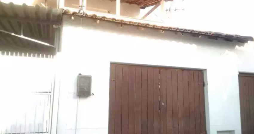 Casa com 2 quartos à venda na Rua Vitória, Trindade, São Gonçalo