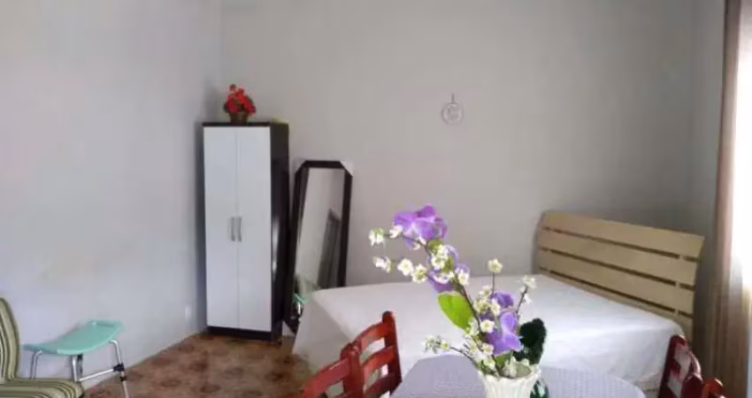 Casa com 2 quartos à venda na Rua Antônio Gomes, Jardim Califórnia, São Gonçalo