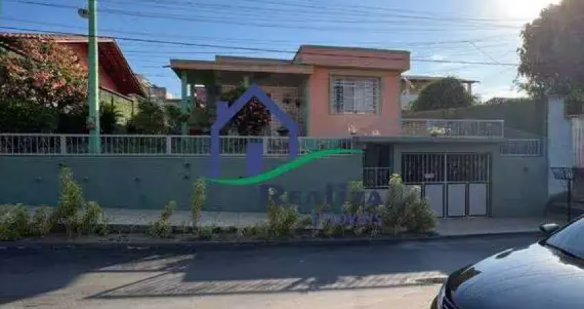 Casa com 2 quartos à venda na Rua Jaime Batalha, Laranjal, São Gonçalo