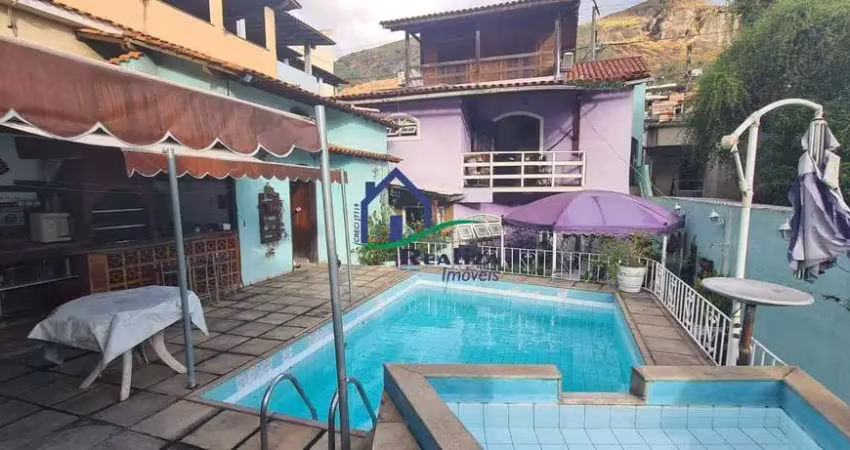 Casa com 3 quartos à venda na Rua Doutor Porciúncula, Venda da Cruz, São Gonçalo