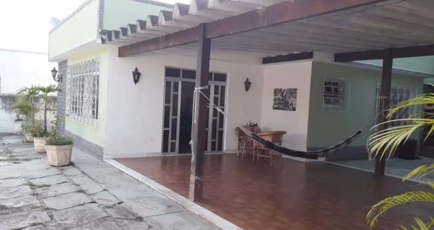Casa com 4 quartos à venda na Rua Coronel Francisco Nunes, Mutuá, São Gonçalo