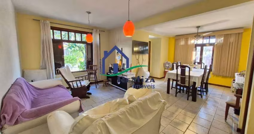 Casa com 3 quartos à venda na Rua Roberto Peixoto, Itaipu, Niterói