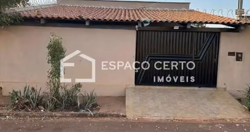 Casa com 3 quartos à venda na Rua 19, s/n, Setor Central, Guapó