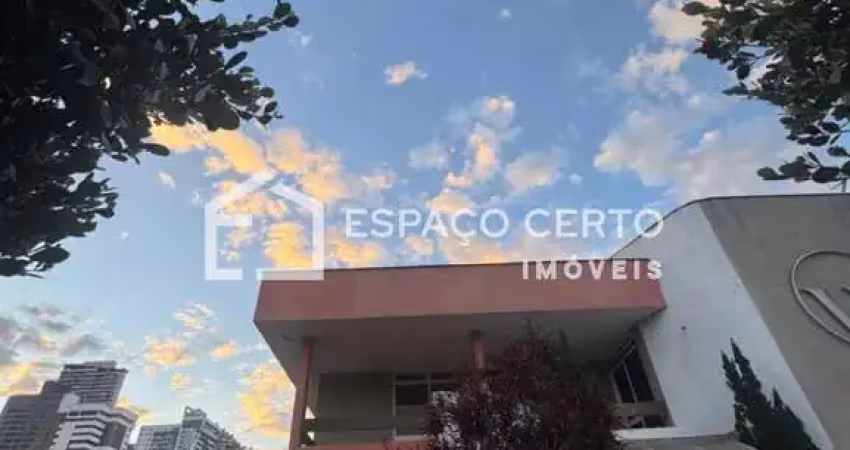 Casa comercial para alugar na Rua 135, s/n, Setor Marista, Goiânia