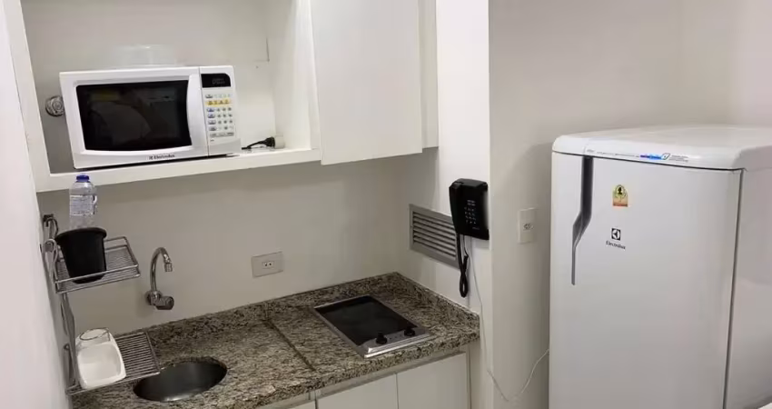Flat com 1 quarto para alugar na Avenida Rouxinol, 174, Moema, São Paulo
