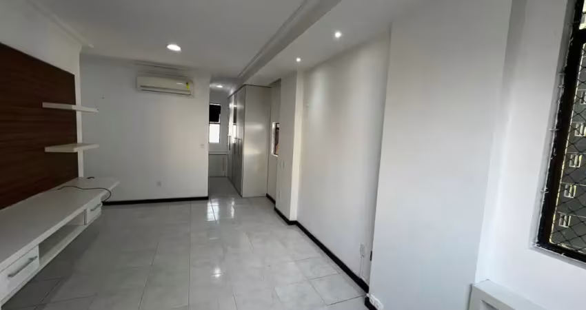 Apartamento com 3 quartos à venda na Rua Anfrísio Lobão, 1433, Jóquei, Teresina