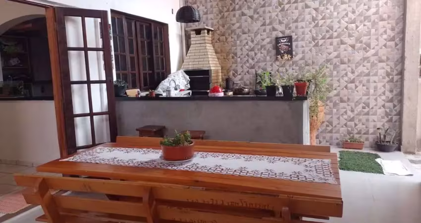 Linda casa com edicula próximo a pista barranco alto, caraguatatuba, sp