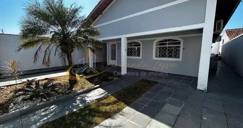 Casa com 4 quartos à venda no Jardim Britânia, Caraguatatuba 