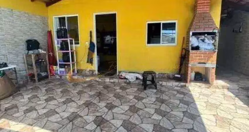 Casa com 2 quartos à venda no Getuba, Caraguatatuba 