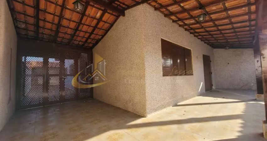 Casa com edícula à venda na praia das palmeiras, caraguatatuba-sp