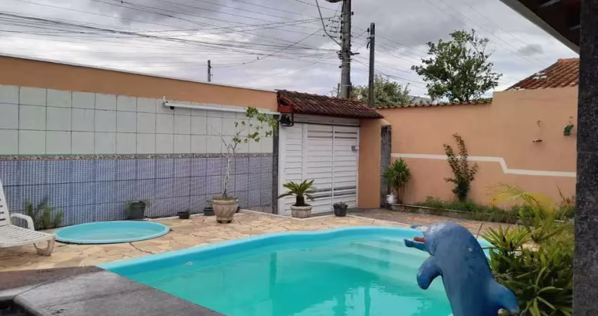 Casa com 4 quartos e 3 banheiros à venda, 198 m² por r$ 850.000