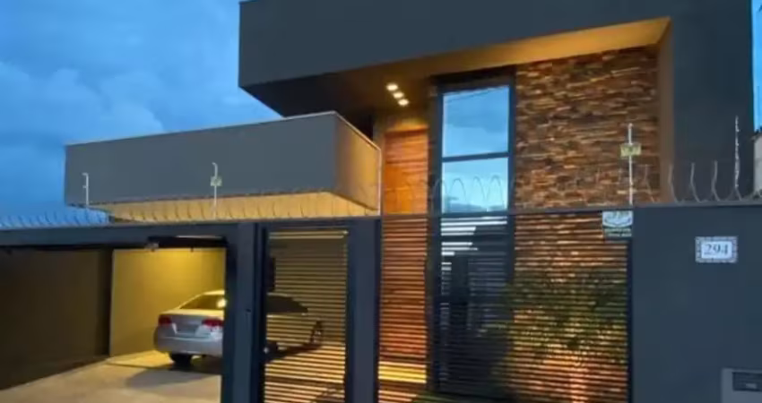 Oportunidade única! casa moderna e sofisticada, pronta para morar, com acabamentos premium e tecnologia de ponta em todos os ambientes.