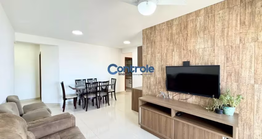 3 dormitórios com suite e piscina semi mobiliado com a melhor localização