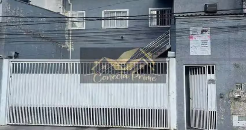 Casa com piscina a venda no jardim silvia em embu das artes/sp.