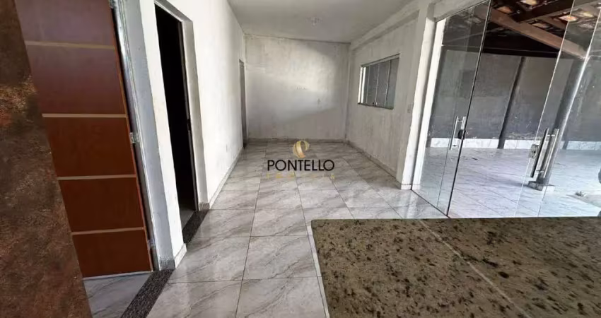 Casa com 2 quartos para alugar no CDI, Sete Lagoas 