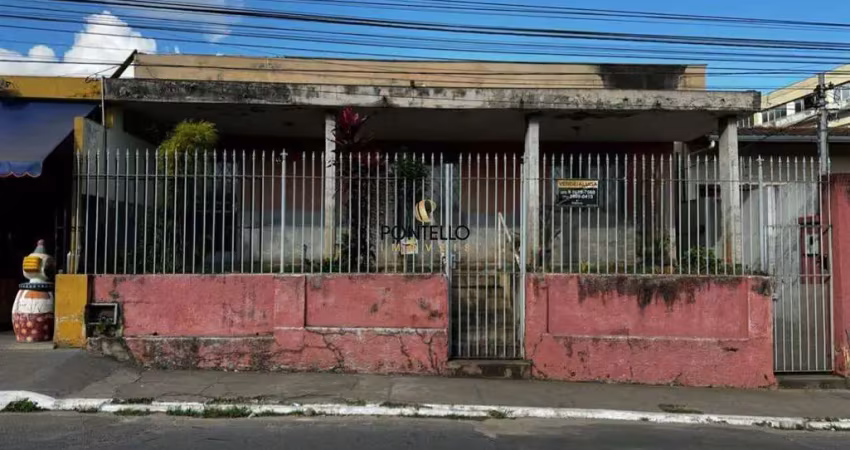 Casa com 3 quartos para alugar no Centro, Sete Lagoas 