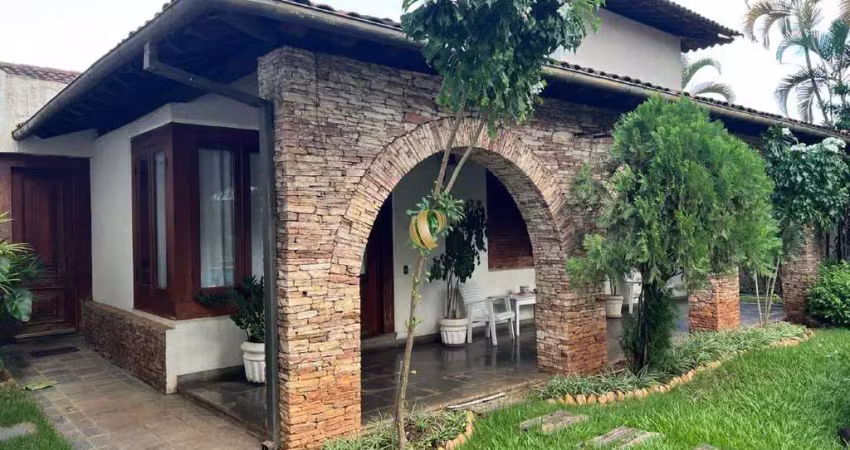 Casa com 6 quartos para alugar no Jardim Cambuí, Sete Lagoas 