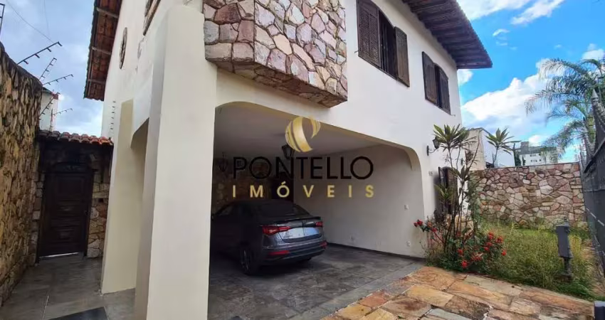 Casa espaçosa e bem estruturada à venda no bairro caiçara!