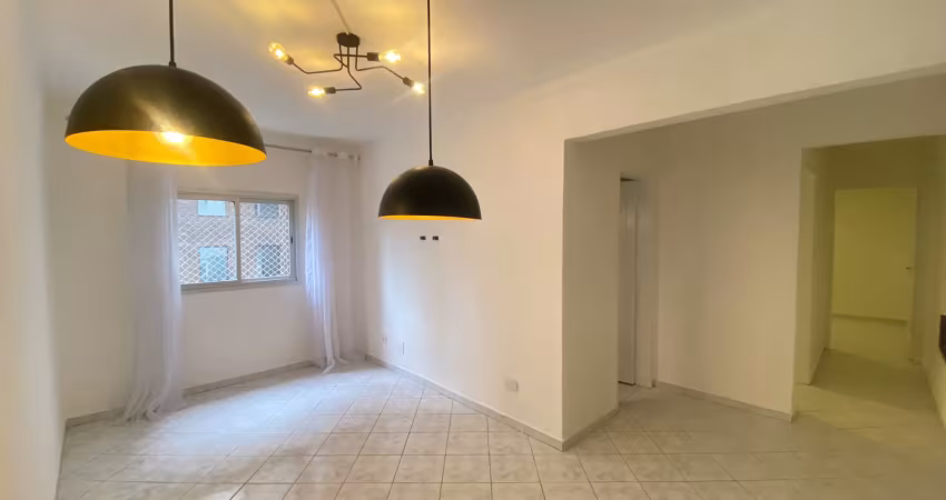 Apartamento 2 dormitórios no itaim. localização excelente
