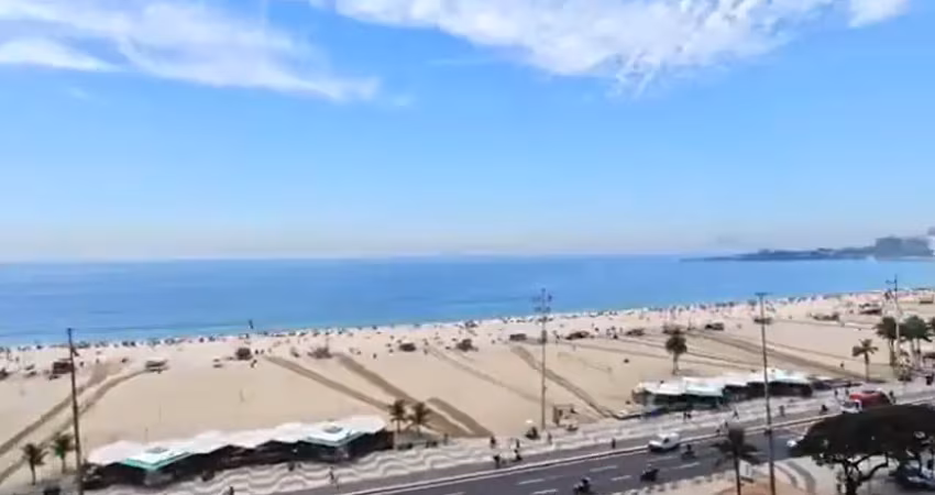Apartamento frontal  mar em andar alto com vista total da praia de copacabana