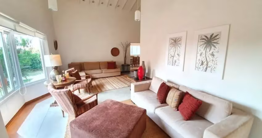 Casa à venda – loteamento mont blanc residence, com quintal grande