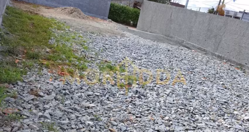 Terreno à venda no Paranaguamirim, Joinville 