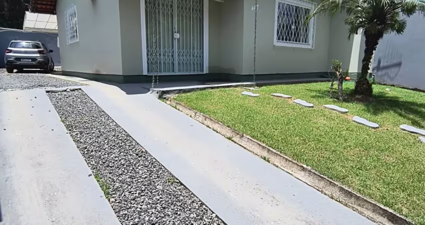 Casa com 2 quartos à venda no João Costa, Joinville 