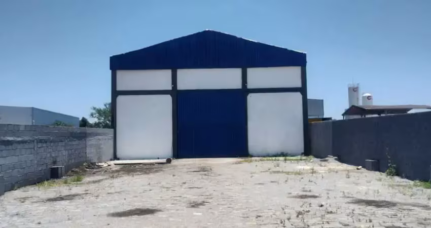 Galpão para locação em são pedro da aldeia, são matheus, 3 banheiros