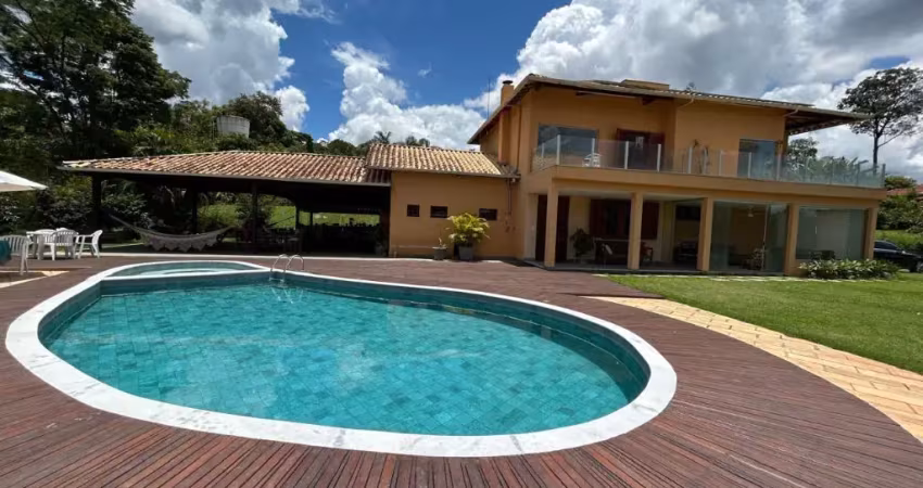 Lindo sitio no condominio nossa fazenda p alugar diaria