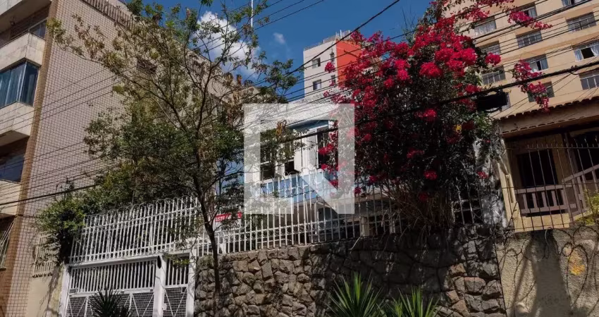 Casa com 5 quartos à venda na Rua Nísio Batista de Oliveira, São Lucas, Belo Horizonte