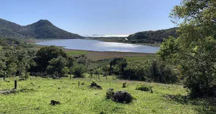 Terreno à venda na GRP 401, sn, Costa Do Macacu, Garopaba