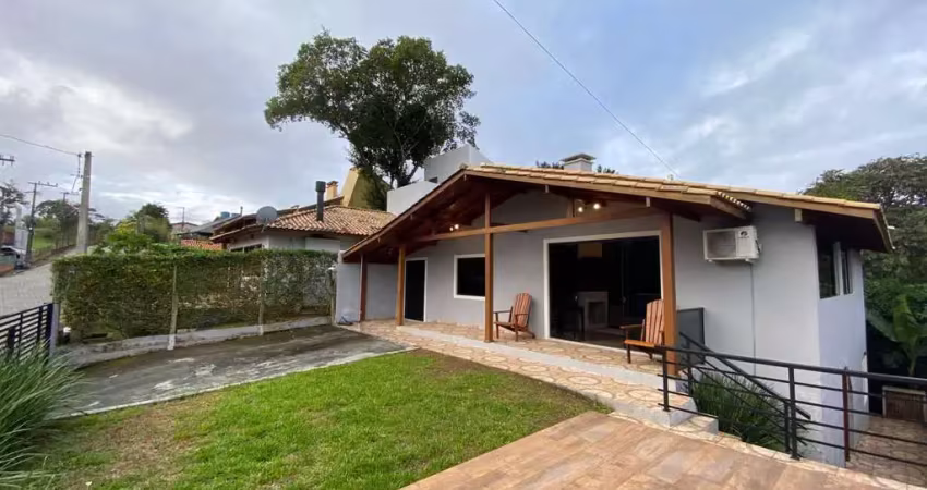 Casa garopaba | 6 quartos | palhocinha | ampla e mobiliada