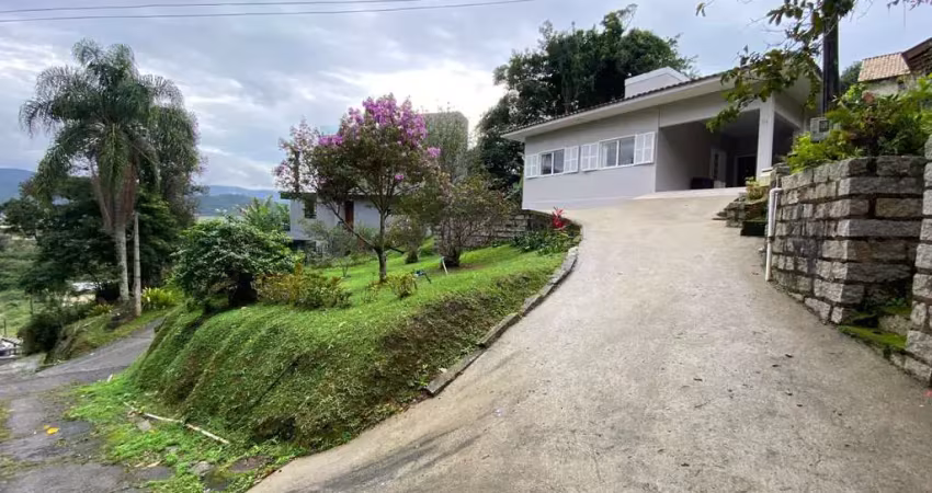 Casa em garopaba | centro histórico | vista mar | 3 qts