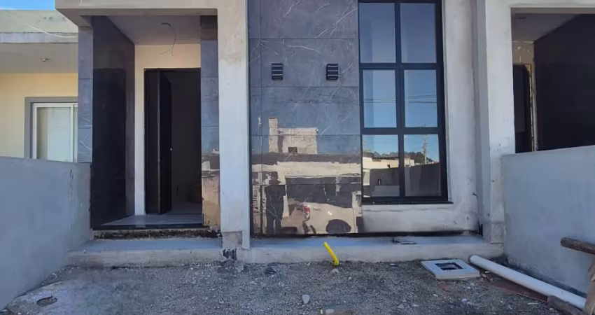 Casa nova no loteamento domingos de almeida com 2 quartos, pátio e área de luz