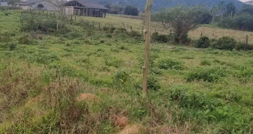 Terreno na passagem do maciambu proximo a praia do sonho