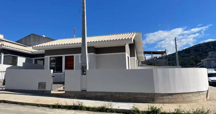 Casa de esquina jardins 1  documentada a venda ótimo terreno